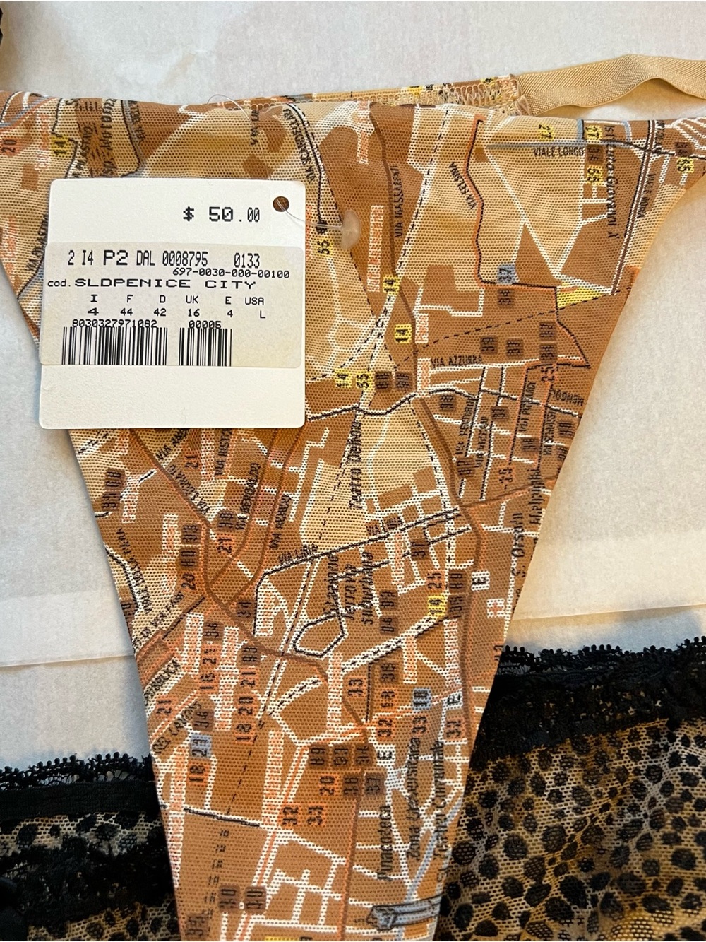 La Perla Women’s Lace & Mesh bikinis, and thongs - 4 pair NEW X small 27/28in - Picture 13 of 16
